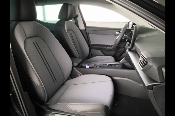 Seat Leon 1.5 TSI e-Hybrid Style Business Intense | Midnight Black Metallic | Technology pack | Verwarm. Stuur + Stoelen | Matrix LED Koplampen | Keyless Entry | Draadloze Carplay