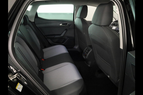 Seat Leon 1.5 TSI e-Hybrid Style Business Intense | Midnight Black Metallic | Technology pack | Verwarm. Stuur + Stoelen | Matrix LED Koplampen | Keyless Entry | Draadloze Carplay