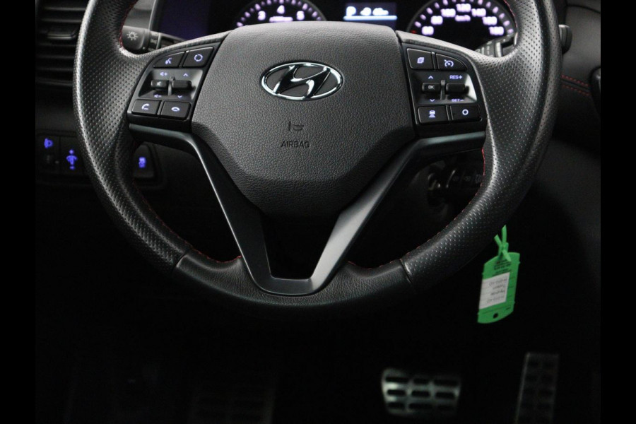 Hyundai Tucson 1.6 T-GDI Comfort N-Line | Trekhaak | 360 camera | Adaptive cruise | Carplay | Leder/alcantara | Stoelverwarming | Climate control | Full LED | Park assist |