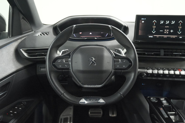 Peugeot 3008 PureTech 130 EAT8 GT | Adaptieve Cruise Control | Elektronische Kofferklep | Camera | Dodehoekdetectie