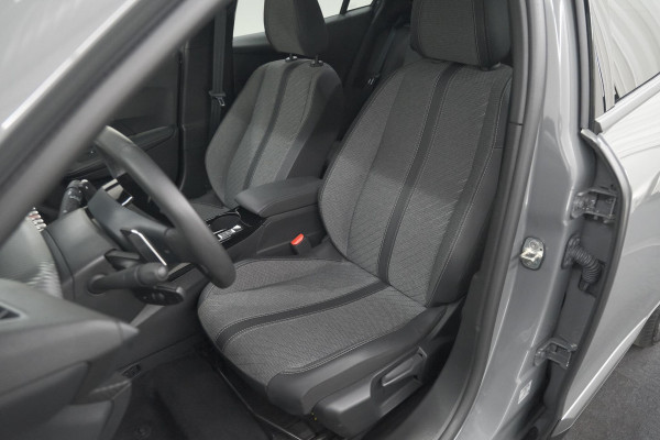 Peugeot 2008 1.2 Hybrid 145 Allure | Apple Carplay | Climate Control | Parkeersensoren Voor + Achter