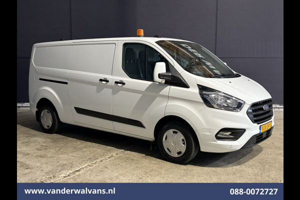 Ford Transit Custom 2.0 TDCI L2H1 Euro6 Airco | Camera | Omvormer | Apple Carplay | LED | Cruisecontrol | 2800kg Trekhaak Android Auto, Verwarmde voorruit, Parkeersensoren, Bijrijdersbank