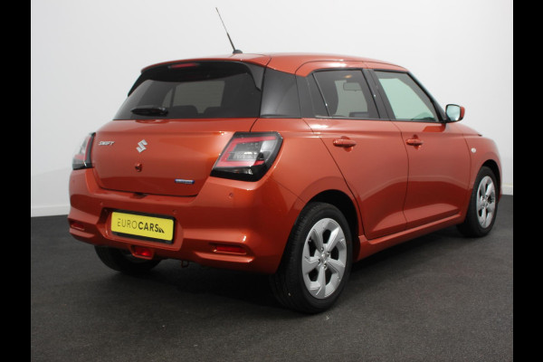 Suzuki Swift 1.2 Style Smart Hybrid Airco Adaptieve cruise control Navigatie Keyless Achteruitrijcamera Parkeersensoren achter Apple Carplay/ Android Auto