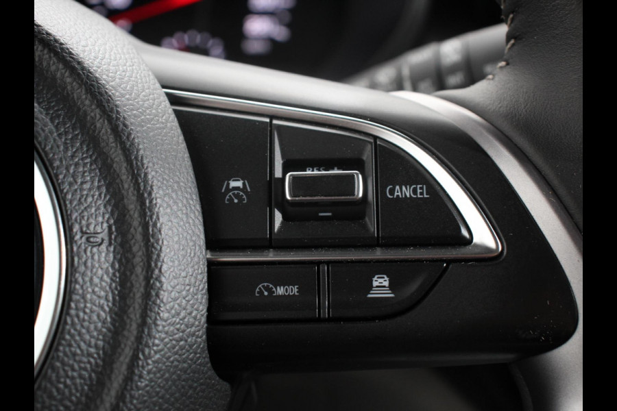 Suzuki Swift 1.2 Style Smart Hybrid Airco Adaptieve cruise control Navigatie Keyless Achteruitrijcamera Parkeersensoren achter Apple Carplay/ Android Auto