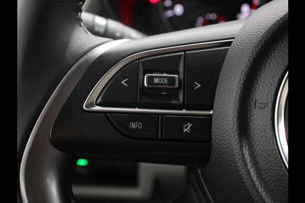 Suzuki Swift 1.2 Style Smart Hybrid Airco Adaptieve cruise control Navigatie Keyless Achteruitrijcamera Parkeersensoren achter Apple Carplay/ Android Auto