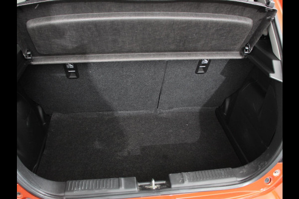 Suzuki Swift 1.2 Style Smart Hybrid Airco Adaptieve cruise control Navigatie Keyless Achteruitrijcamera Parkeersensoren achter Apple Carplay/ Android Auto