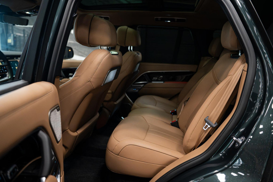 Land Rover Range Rover 3.0 P550e Autobiography PHEV *Medirian Signature / SV Bespoke Interieur / Stoelventilatie + Massage / Soft-Close / HUD / Panorama*