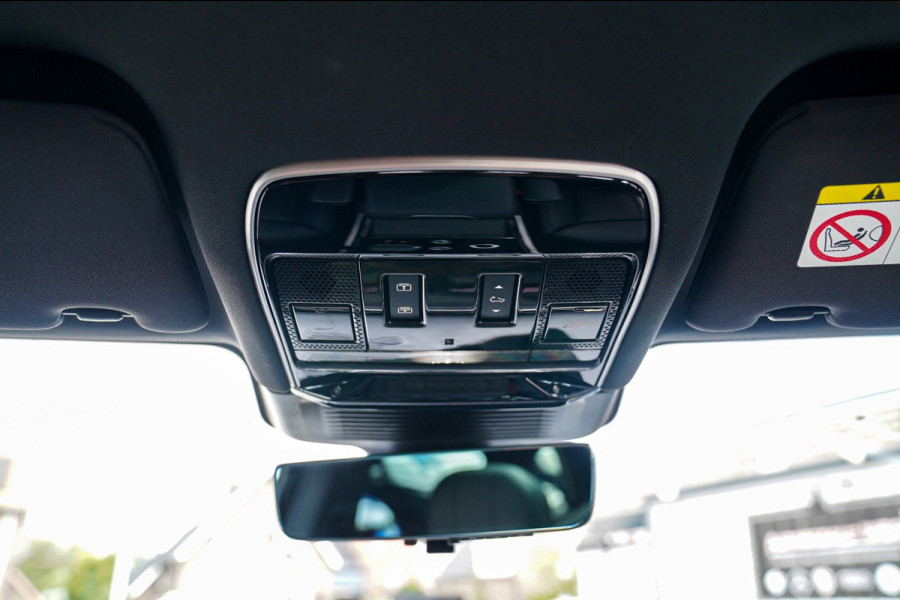 Land Rover Range Rover Sport 3.0 P440e Dynamic HSE | Panorama | Head up Display | 360 cam | Meridian | Luxe Leder | Apple Carplay