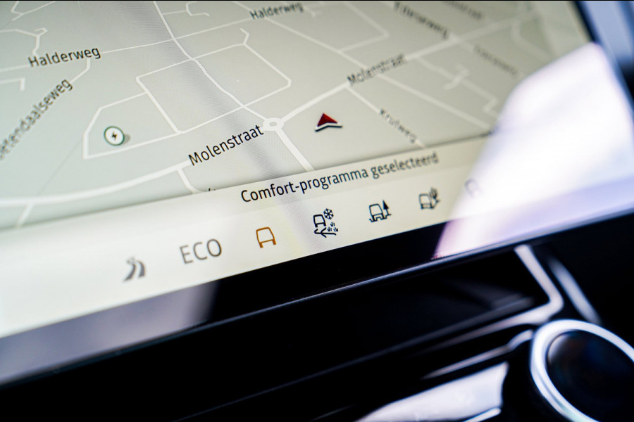 Land Rover Range Rover Sport 3.0 P440e Dynamic HSE | Panorama | Head up Display | 360 cam | Meridian | Luxe Leder | Apple Carplay