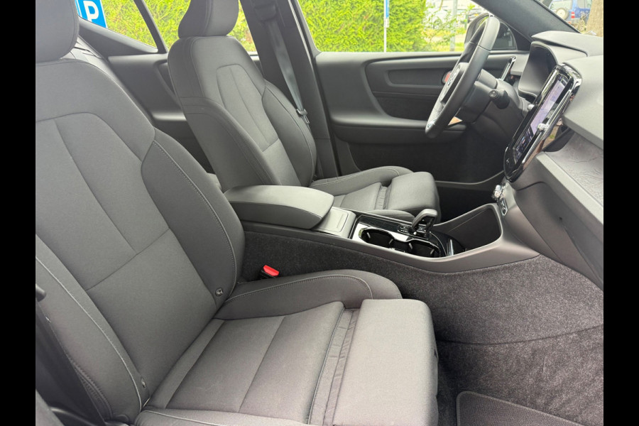 Volvo XC40 Recharge Core - Automaat - Navi - Climate - Virt.Cockpit - All Season