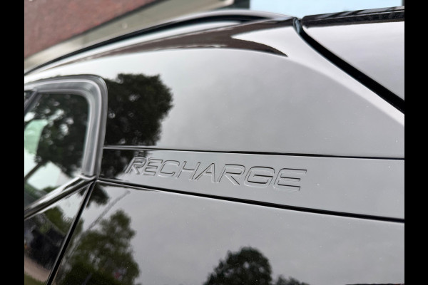 Volvo XC40 Recharge Core - Automaat - Navi - Climate - Virt.Cockpit - All Season