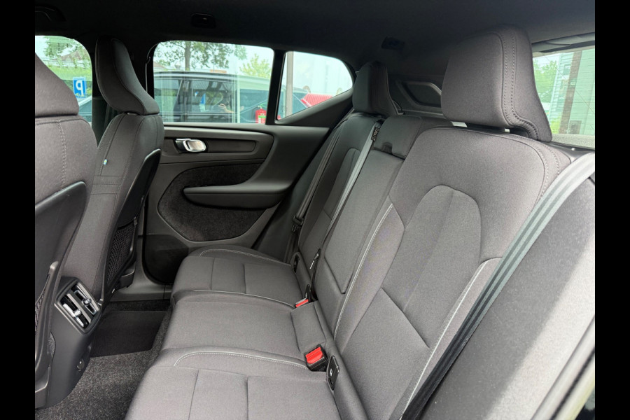 Volvo XC40 Recharge Core - Automaat - Navi - Climate - Virt.Cockpit - All Season