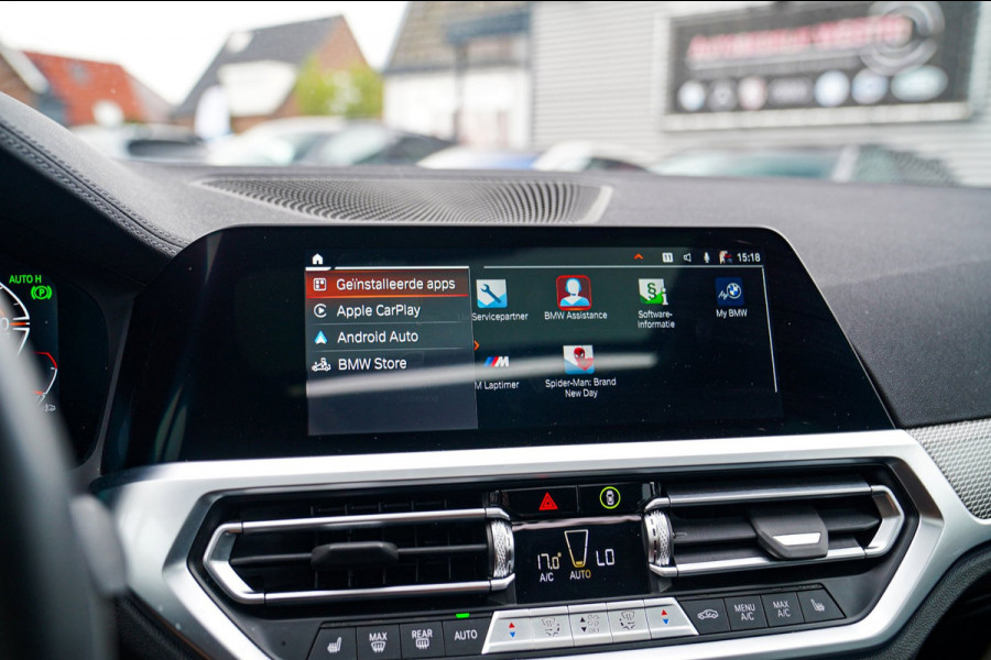 BMW 4 Serie Gran Coupé 420i Business Edition Plus | Head up Display | Stuurwielverwarming | Panoramadak