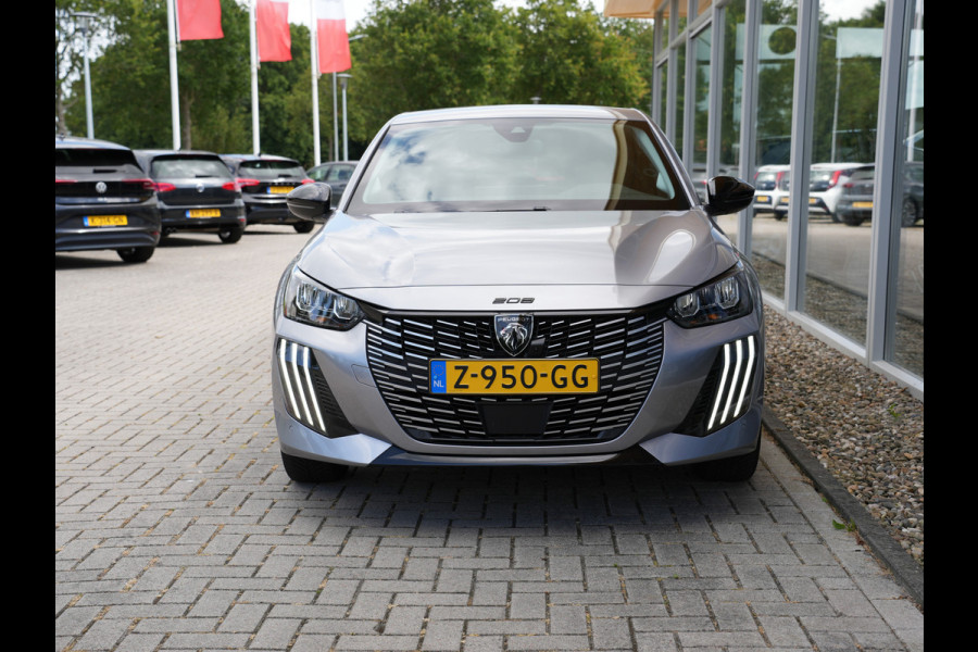Peugeot e-208 EV Allure 51 kWh | Warmtepomp | Adaptieve cruise control | Stoelverwarming |