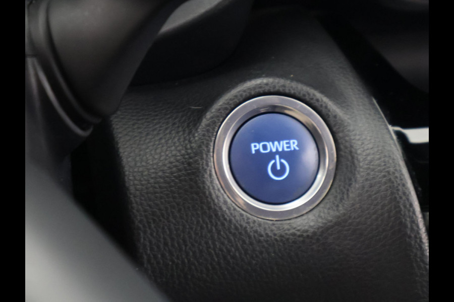 Toyota Yaris Cross 1.5 Hybrid Dynamic Luxury | Apple Carplay & AndroidAUTO | Navigatie | Stoelverwarming |