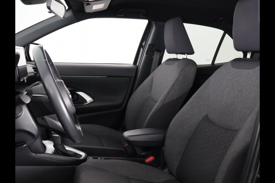 Toyota Yaris Cross 1.5 Hybrid Dynamic Luxury | Apple Carplay & AndroidAUTO | Navigatie | Stoelverwarming |