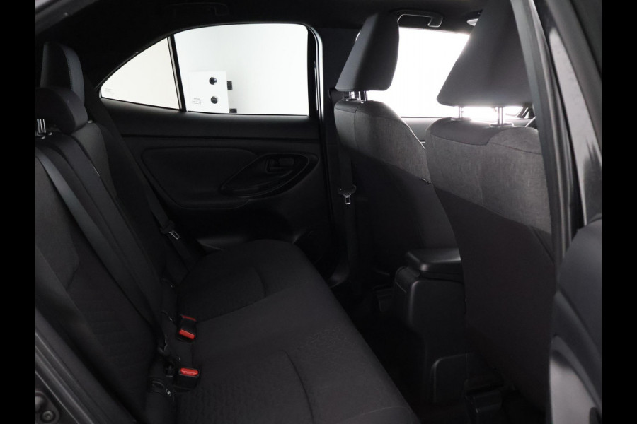 Toyota Yaris Cross 1.5 Hybrid Dynamic Luxury | Apple Carplay & AndroidAUTO | Navigatie | Stoelverwarming |