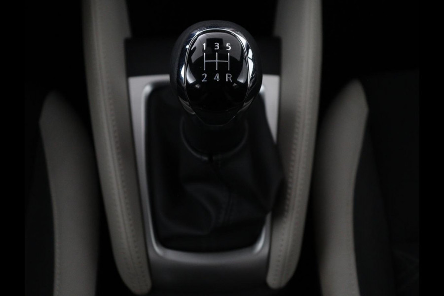 Nissan Micra 1.0 IG-T N-Design | Cruise control | Carplay | BOSE sound | Navigatie | DAB | LED | Getint glas |