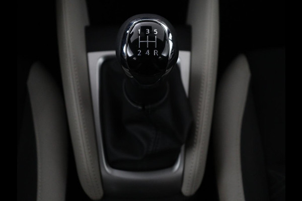 Nissan Micra 1.0 IG-T N-Design | Cruise control | Carplay | BOSE sound | Navigatie | DAB | LED | Getint glas |