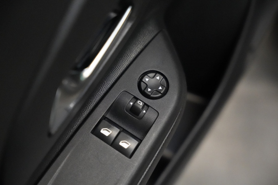 Opel Corsa 1.2 Edition Carplay Airco CruiseControl