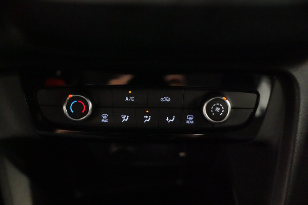 Opel Corsa 1.2 Edition Carplay Airco CruiseControl