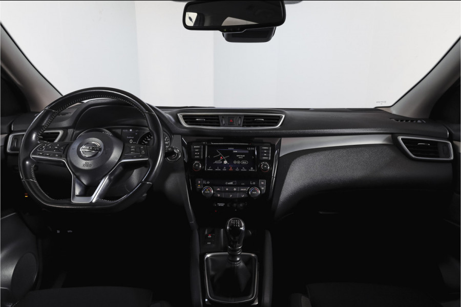Nissan QASHQAI 1.3 DIG-T 140 PK N-Connecta | Pano | Afn. Trekhaak | Cruise | Stoel-+Voorruitverw. | PDC | 360 Camera | NAV + App. Connect | ECC | LM 18" |