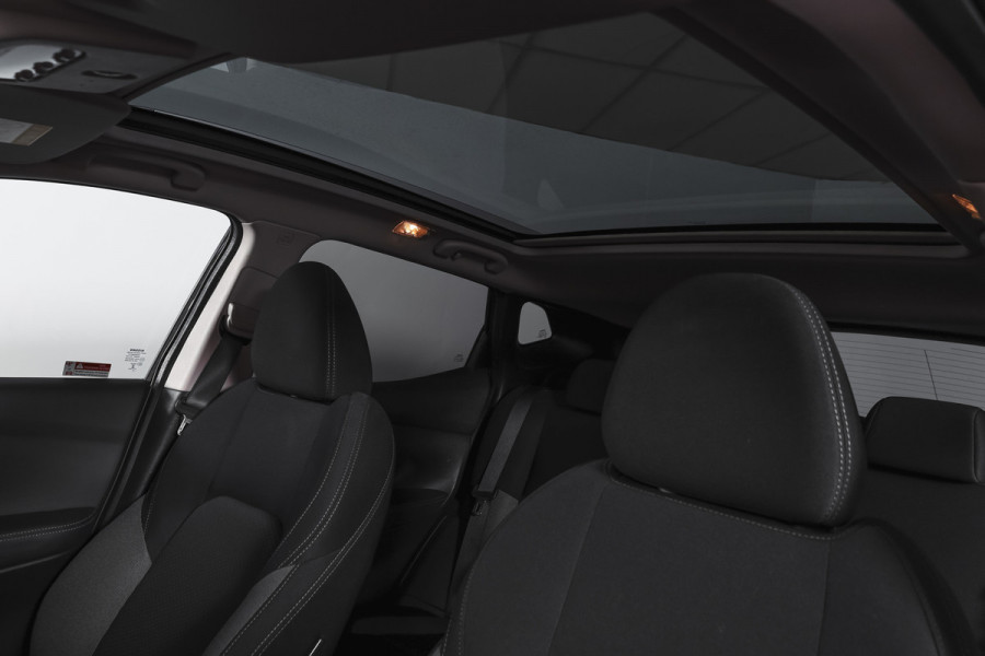 Nissan QASHQAI 1.3 DIG-T 140 PK N-Connecta | Pano | Afn. Trekhaak | Cruise | Stoel-+Voorruitverw. | PDC | 360 Camera | NAV + App. Connect | ECC | LM 18" |