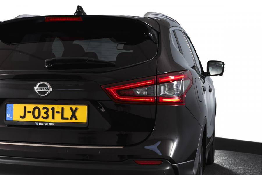 Nissan QASHQAI 1.3 DIG-T 140 PK N-Connecta | Pano | Afn. Trekhaak | Cruise | Stoel-+Voorruitverw. | PDC | 360 Camera | NAV + App. Connect | ECC | LM 18" |