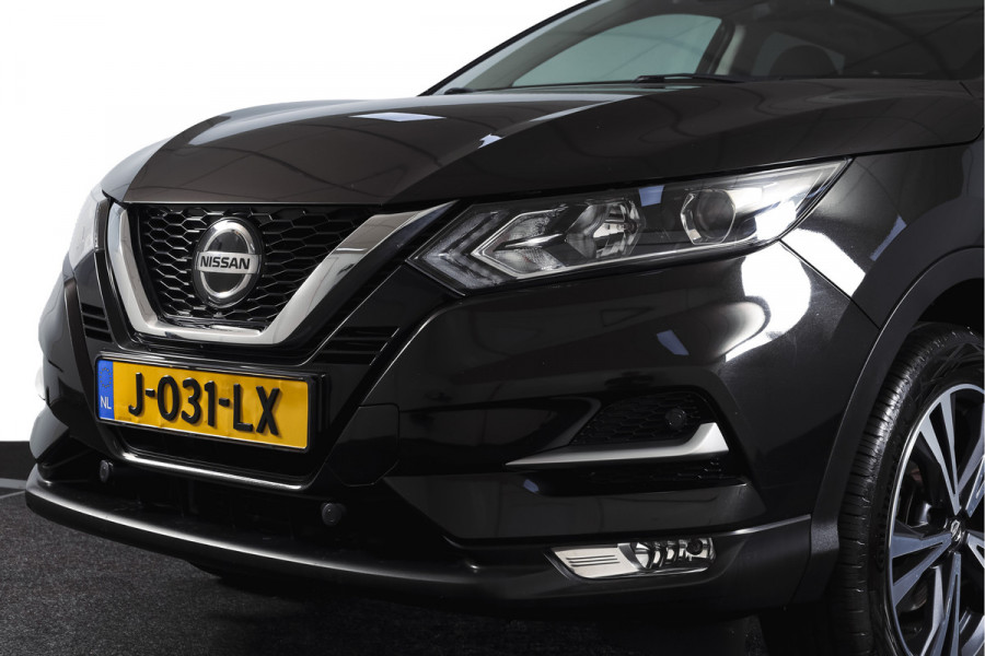 Nissan QASHQAI 1.3 DIG-T 140 PK N-Connecta | Pano | Afn. Trekhaak | Cruise | Stoel-+Voorruitverw. | PDC | 360 Camera | NAV + App. Connect | ECC | LM 18" |