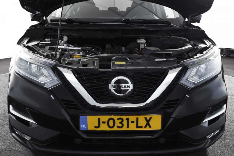 Nissan QASHQAI 1.3 DIG-T 140 PK N-Connecta | Pano | Afn. Trekhaak | Cruise | Stoel-+Voorruitverw. | PDC | 360 Camera | NAV + App. Connect | ECC | LM 18" |