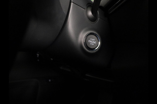 Škoda Karoq 1.5 TSI ACT Business Edition Ultimate Travel assist pakket | Virtual Pedal | Winterpakket | Trekhaak |