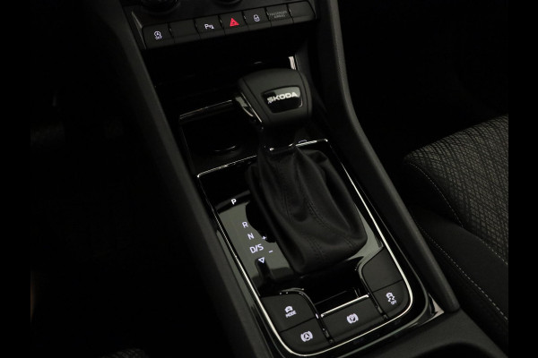 Škoda Karoq 1.5 TSI ACT Business Edition Ultimate Travel assist pakket | Virtual Pedal | Winterpakket | Trekhaak |