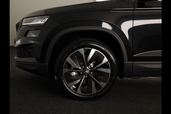 Škoda Karoq 1.5 TSI ACT Business Edition Ultimate Travel assist pakket | Virtual Pedal | Winterpakket | Trekhaak |