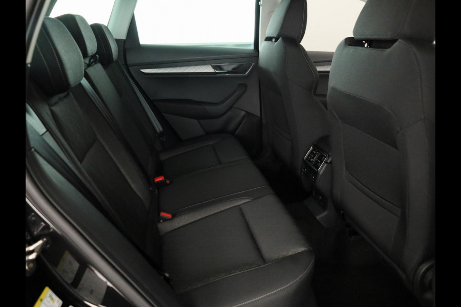 Škoda Karoq 1.5 TSI ACT Business Edition Ultimate Travel assist pakket | Virtual Pedal | Winterpakket | Trekhaak |