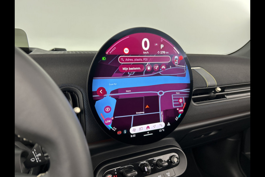 MINI Cabrio 2.0 164 PK Cooper Favoured Sportstoel/Head-Up Display/18'LMV