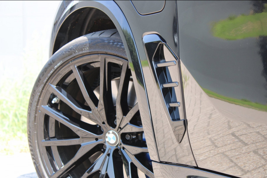 BMW X5 XDrive45e High Executive M Sport 4WielSturing Luchtvering HUD H&K 22INCH !!NIEUWBINNEN!!