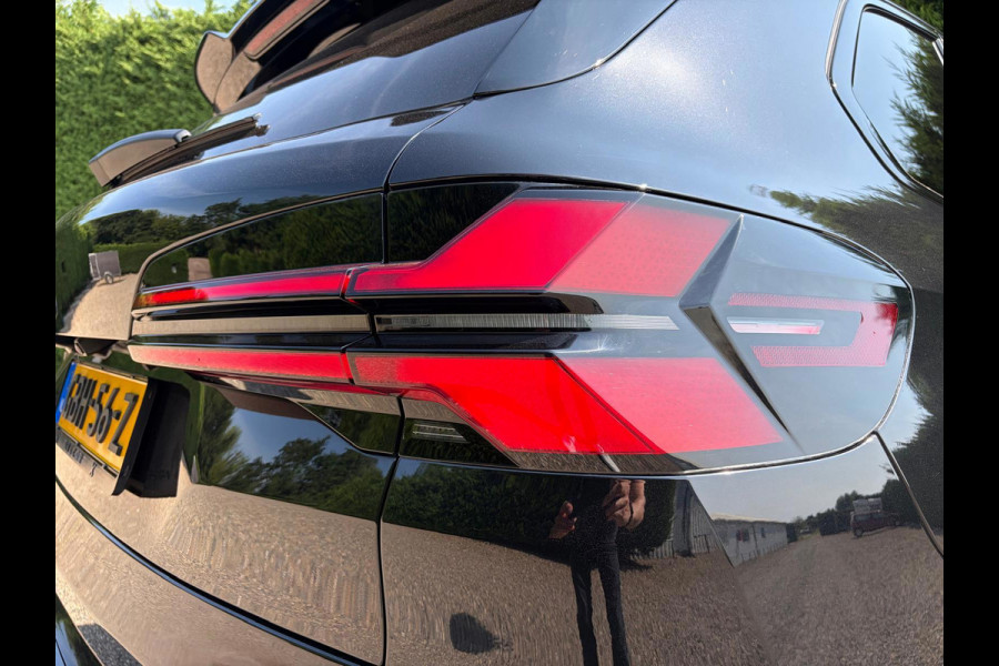 BMW X5 XDrive45e High Executive M Sport 4WielSturing Luchtvering HUD H&K 22INCH !!NIEUWBINNEN!!