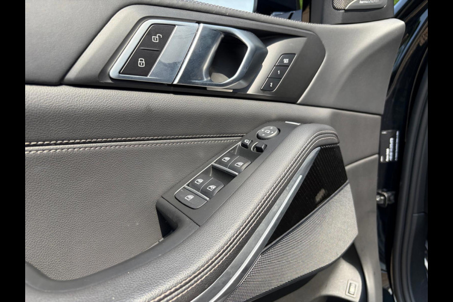 BMW X5 XDrive45e High Executive M Sport 4WielSturing Luchtvering HUD H&K 22INCH !!NIEUWBINNEN!!