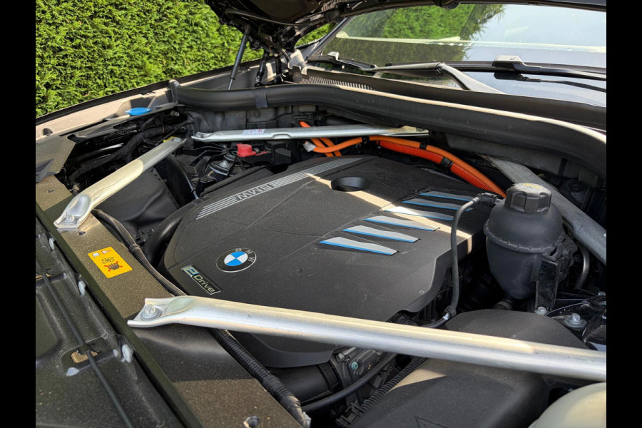 BMW X5 XDrive45e High Executive M Sport 4WielSturing Luchtvering HUD H&K 22INCH !!NIEUWBINNEN!!