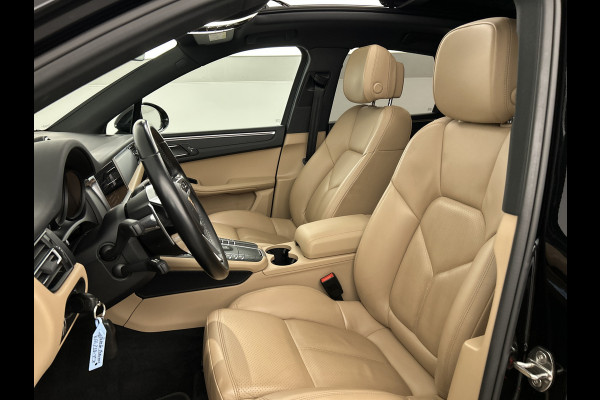 Porsche Macan 2.0 Sport Chrono Pano-dak/Luchtvering/PDLS-LED/Trekhaak/BOSE