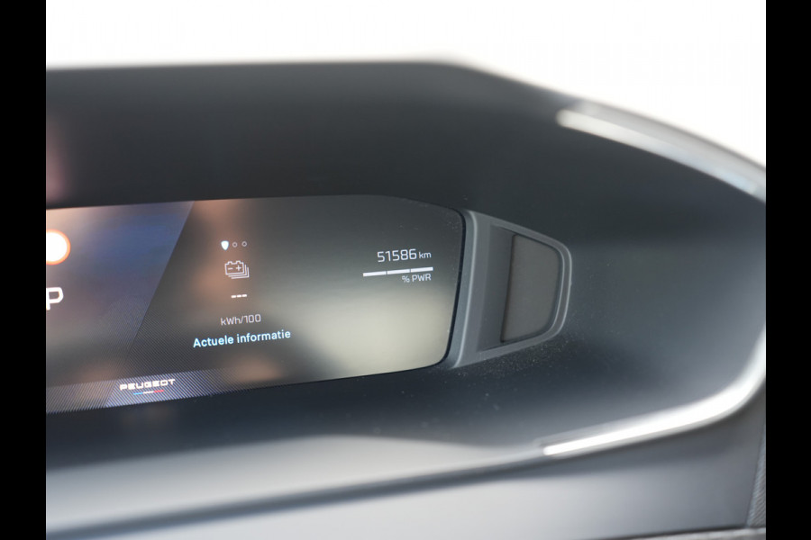 Peugeot e-208 EV Allure 51 kWh | Warmtepomp | Adaptieve cruise control | Stoelverwarming |