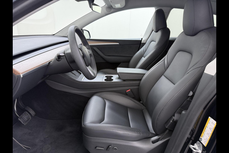 Tesla Model Y Long Range AWD 75 kWh SOH 95% | UNIEKE KM-STAND 37.000 KM | HW3/FSD3 | TESLA FABRIEKSGARANTIE T/M 04-2028 OF 80.000 KM | GARANTIE OP HOOGVOLTACCU & AANDRIJFLIJN T/M 04-2032 OF 192.000 KM |
