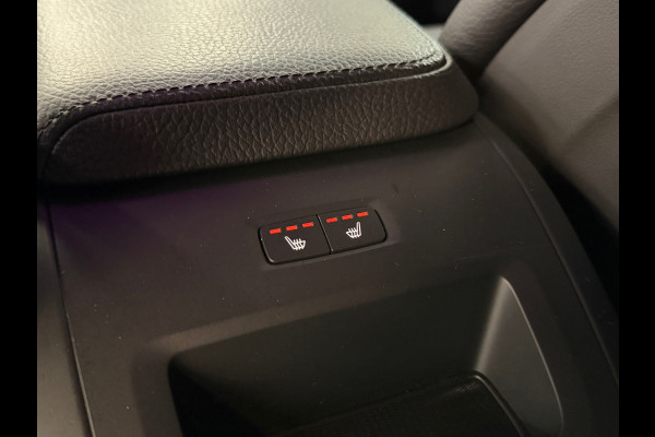 Volvo S60 2.0 B4 Mild Hybrid Inscription | Memory | Camera | Leder | Stoelverwarming | Trekhaak | NAP | NL Auto | BTW