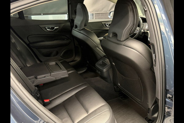 Volvo S60 2.0 B4 Mild Hybrid Inscription | Memory | Camera | Leder | Stoelverwarming | Trekhaak | NAP | NL Auto | BTW