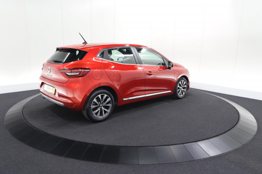 Renault Clio TCe 100 Intens | Dodehoekdetectie | Camera | Apple Carplay | Parkeersensoren