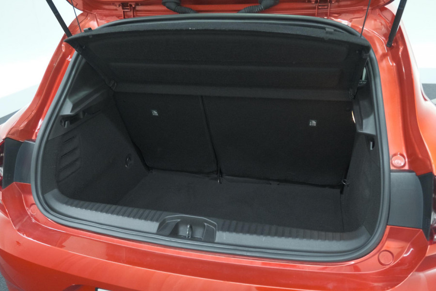 Renault Clio TCe 100 Intens | Dodehoekdetectie | Camera | Apple Carplay | Parkeersensoren