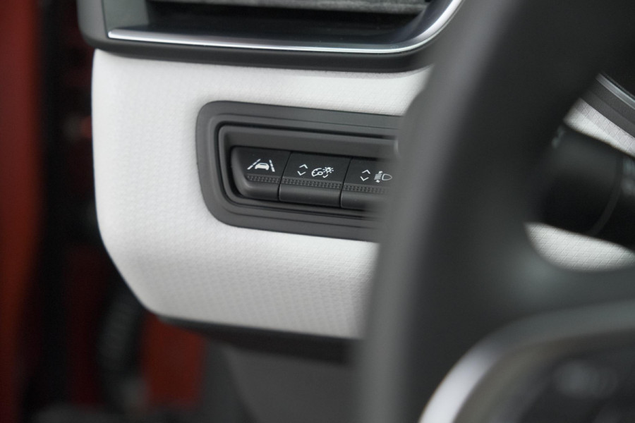 Renault Clio TCe 100 Intens | Dodehoekdetectie | Camera | Apple Carplay | Parkeersensoren