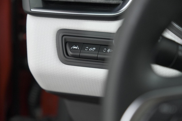 Renault Clio TCe 100 Intens | Dodehoekdetectie | Camera | Apple Carplay | Parkeersensoren