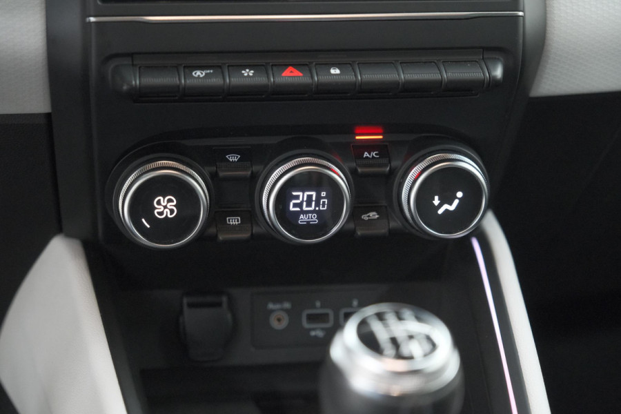 Renault Clio TCe 100 Intens | Dodehoekdetectie | Camera | Apple Carplay | Parkeersensoren
