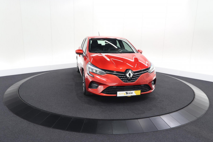 Renault Clio TCe 100 Intens | Dodehoekdetectie | Camera | Apple Carplay | Parkeersensoren
